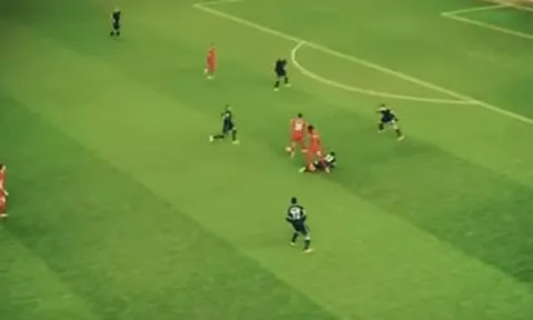 Lallana, ngôi sao không thể tỏa sáng vì chấn thương của Liverpool