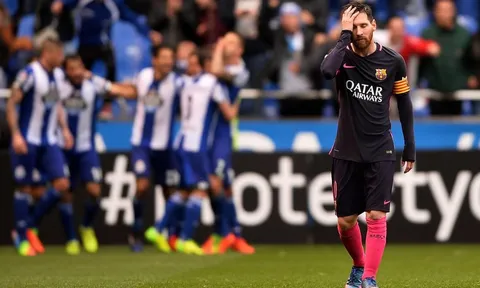 Lập kỷ lục sân khách vẫn không đủ để Barca vô địch