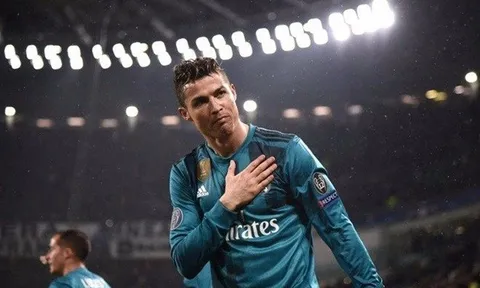 Lập siêu phẩm, Ronaldo cảm ơn CĐV Juventus