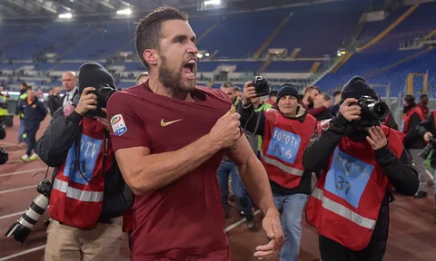 Strootman trung thành tuyệt đối với Roma, MU hụt hẫng