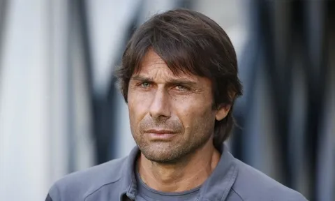 Leboeuf tố cầu thủ Chelsea 'phản' HLV Conte