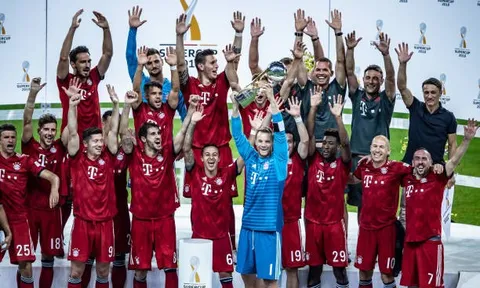 Lewandowski lập hattrick, Kovac tàn nhẫn hủy diệt đội bóng cũ ngày gặp lại