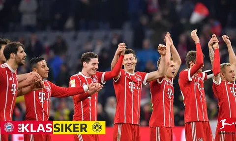 Lewandowski lập hattrick, Bayern vùi dập Dortmund với tỉ số kinh hoàng