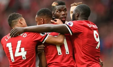 Sao Man Utd kí mới hợp đồng, mức lương 75.000 bảng/tuần được tăng gấp đôi
