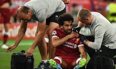 Liverpool: Đã yếu thì đừng trách gió độc
