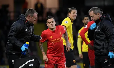 Liverpool gặp may, chấn thương Coutinho không quá nghiêm trọng