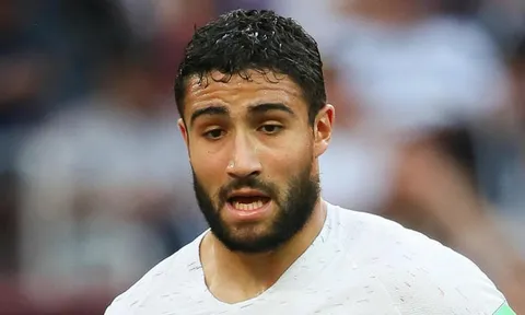 Liverpool quyết không trở lại, Lyon liền mời chào các đại gia mua Fekir