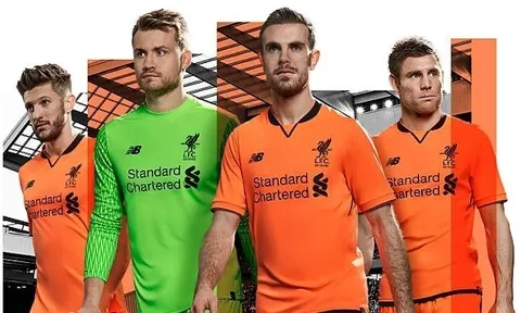 Liverpool ra mắt áo đấu màu cam lạ lẫm