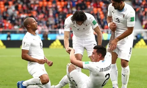 Lộ diện 11 ngôi sao ra sân của Uruguay trước Pháp: Suarez lĩnh ấn tiên phong