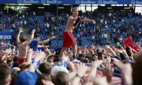 Lội ngược dòng ngoạn mục, Hamburger SV là CLB hạnh phúc nhất đêm nay