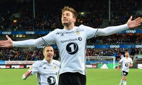 'LORD' Bendtner vừa lập siêu phẩm cho Rosenborg