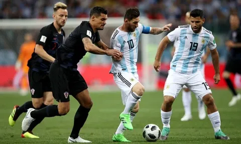 Lovren: "Messi xuất sắc nhất nhưng không phải không thể ngăn cản"