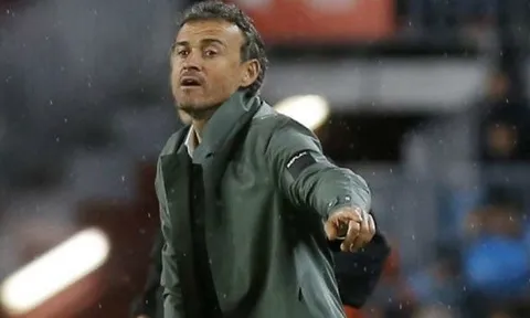 Luis Enrique lý giải nguyên nhân ít sử dụng Iniesta