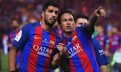 Neymar yêu cầu PSG chiêu mộ Suarez thay Cavani