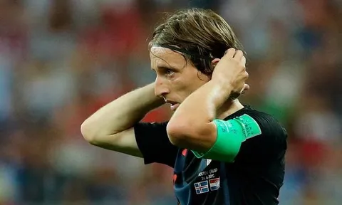 Luka Modric không chịu 'ngang hàng' với các tiền bối