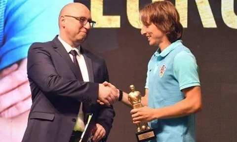 Luka Modric lần thứ 5 liên tiếp được vinh danh tại quê nhà