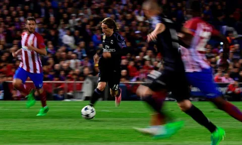 Luka Modric thể hiện ra sao vs Atletico Madrid (BK lượt về)