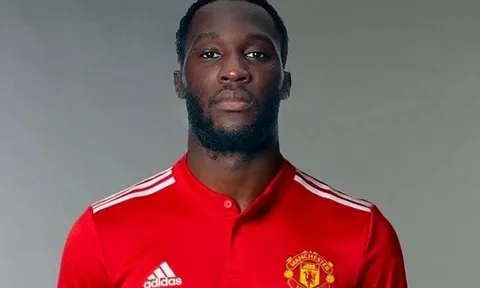 "Bom tấn" Lukaku của M.U bị cảnh sát bắt, hầu tòa trong tháng 10