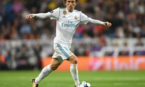 Để có tân binh thứ 3, Chelsea phải chờ quyết định của... Luka Modric