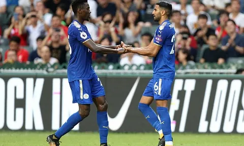 Mahrez lập siêu phẩm, Leicester may mắn tiến vào chung kết