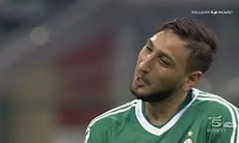 Màn trình diễn của Gianluigi Donnarumma (Milan) vs CSU Craiova