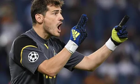 Màn trình diễn của Iker Casillas mùa 2016/17