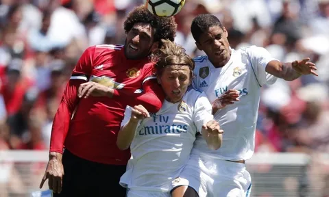 Màn trình diễn của Luka Modric vs Manchester United