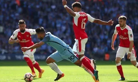 Màn trình diễn của Sergio Aguero vs Arsenal