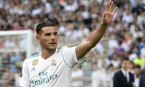 Màn trình diễn của Theo Hernandez vs Man Utd
