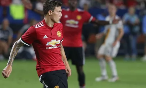 Màn trình diễn của Victor Lindelof vs Man City