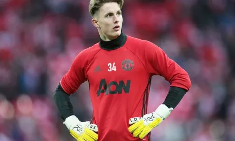 Man Utd đánh bại Chelsea và Arsenal, chốt thỏa thuận với cầu thủ Anh