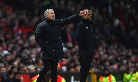 Man Utd - Liverpool: Hơn cả trận giao hữu