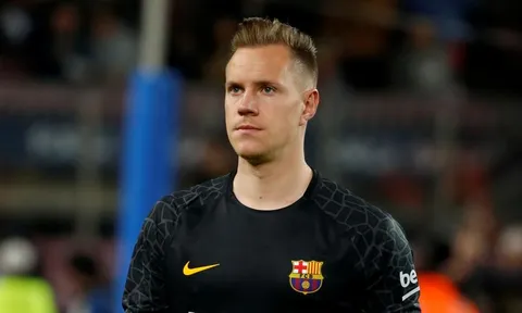 Man Utd sẽ dùng 100 triệu euro để mua sao Barcelona... với một điều kiện