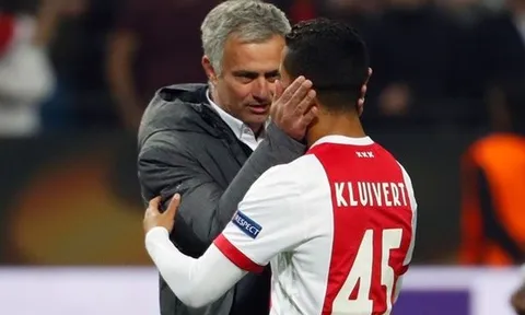 Man Utd và Barca đại chiến vì con trai Patrick Kluivert