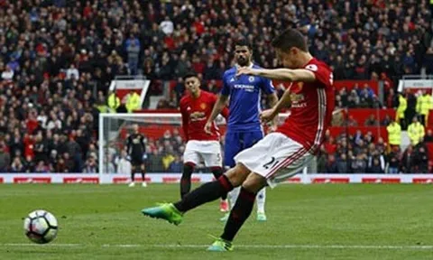 Manchester United 2-0 Chelsea (Vòng 33 - Ngoại hạng Anh)