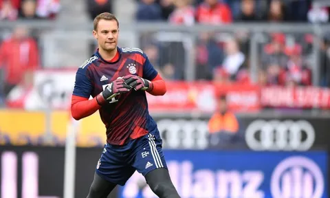 Manuel Neuer và nỗi khắc khoải về World Cup