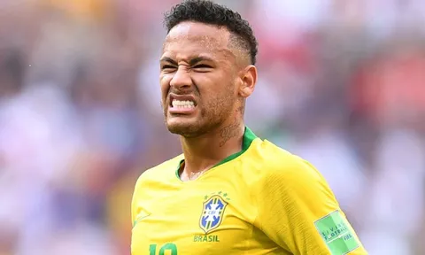 Maradona khuyên Neymar đừng nên ăn vạ nữa
