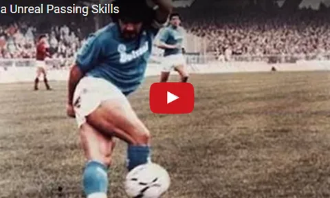 Maradona sở hữu khả năng chuyền bóng bá đạo