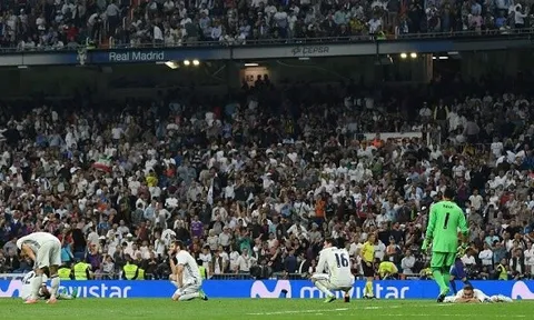 Marcelo hối hận vì không... chơi xấu với Sergi Roberto