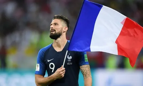 Marseille bất ngờ nhắm nhà vô địch World Cup 2018