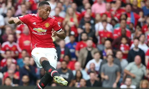 Martial: "Xếp thứ 2, 3 là không đủ với Man Utd"