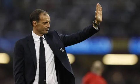 Thua Real Madrid, HLV Juventus vẫn đòi tăng lương