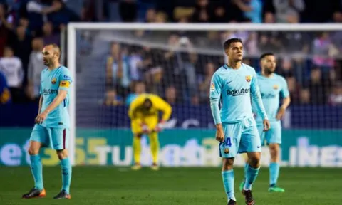 Mất kỷ lục bất bại tại La Liga, Barcelona bị fan Việt “ném đá” tơi bời