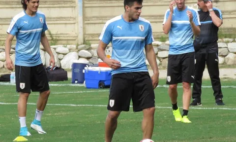 Maxi Gomez - nhân tố bí ẩn của Uruguay