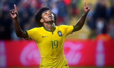 Willian lên tiếng giữa "tâm bão" tin đồn về chuyện tương lai