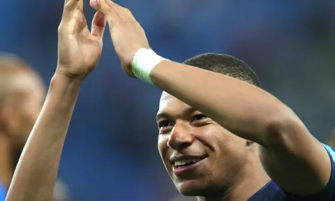 Đồng đội ở PSG chỉ trích Kylian Mbappe trước chung kết World Cup 2018