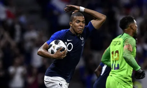 "Mbappe đã cướp bàn thắng của Giroud"