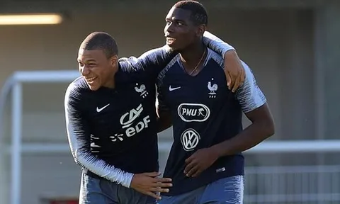 Mbappe "quàng vai bá cổ" Pogba, sẵn sàng tiến tới nước Nga