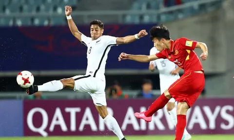 Mẹ Hoàng Đức hy vọng con trai "xé lưới" U20 Pháp
