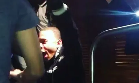 Memphis Depay "quẩy" tưng bừng sau chiến thắng nghẹt thở của Lyon